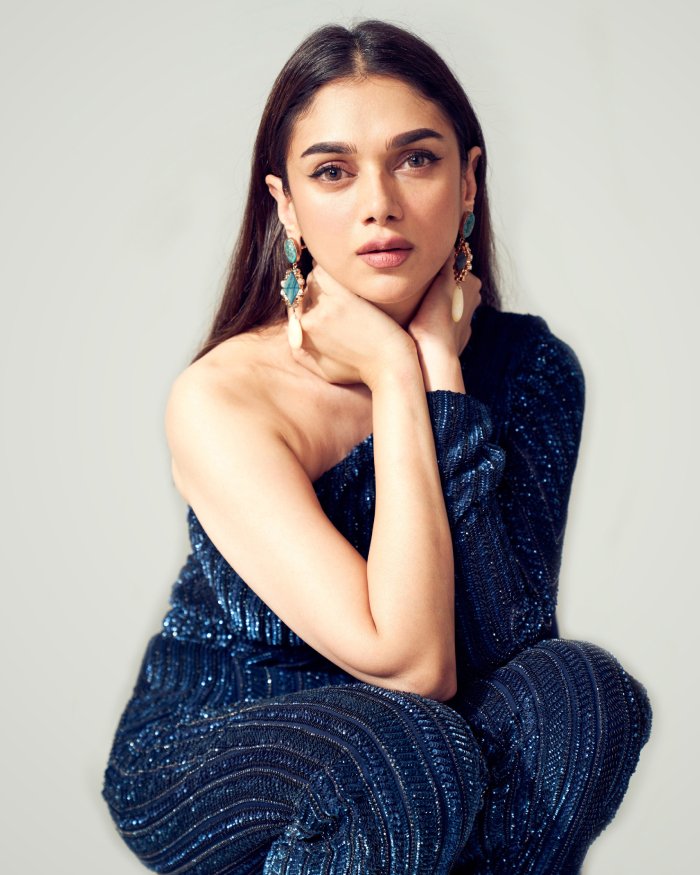 aditiraohydari 6